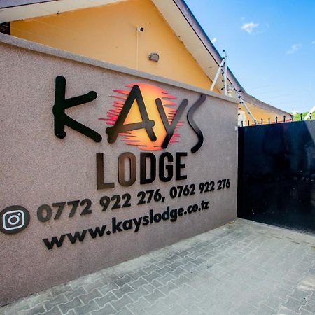 Kays Lodge Дар ес Саалам Екстериор снимка